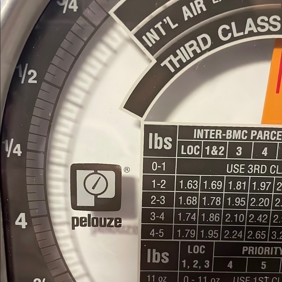 Gray Mechanical Postal Scale - Picture 2 of 9